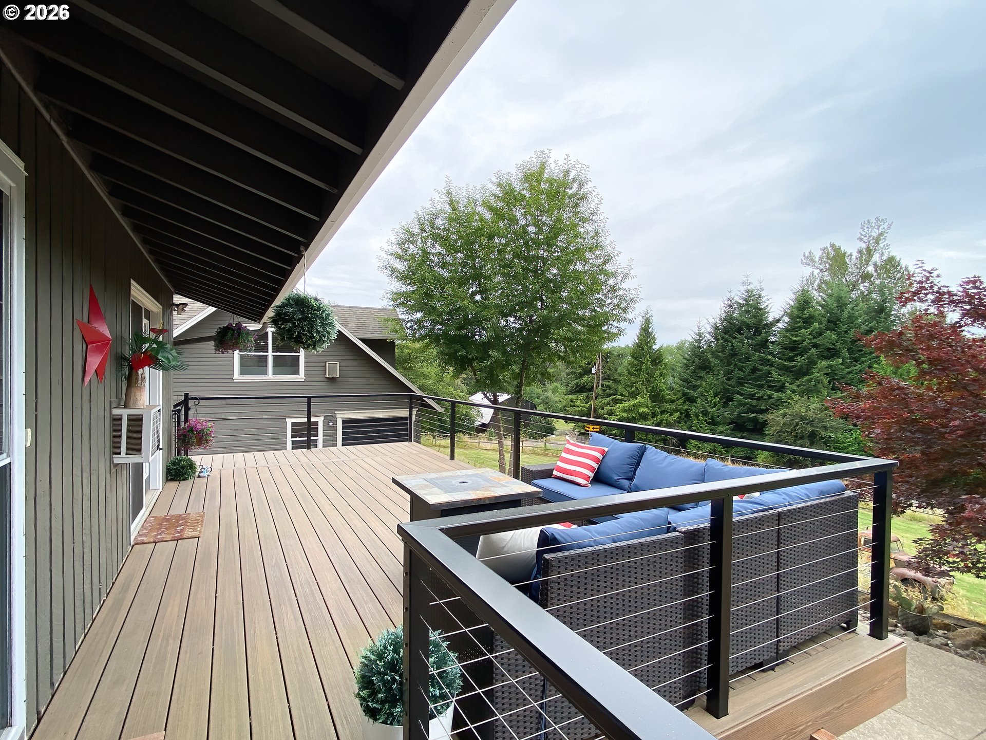 28960 Southeast Stone Road Gresham, OR 97080 - Photo 35 of 40 Deck