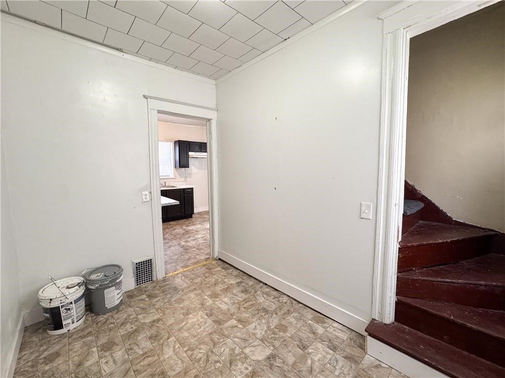 365 Weaver Street Rochester, NY 14621 - Photo 14 of 23