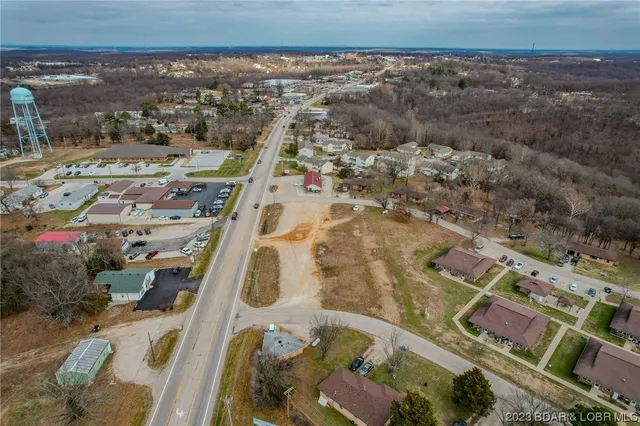 $235,000 | 54 Camdenton Mo 65020, Camdenton, MO 65020