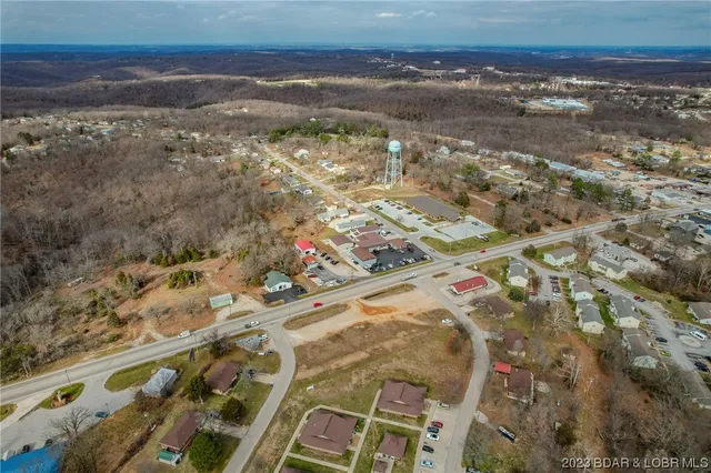 $235,000 | 54 Camdenton Mo 65020, Camdenton, MO 65020