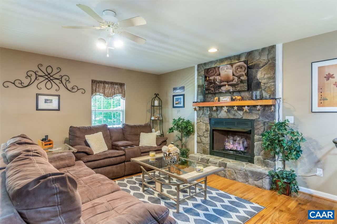120 Riverside Drive Palmyra, VA 22963 - Photo 4 of 50 Gallery Image 4