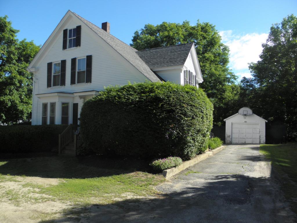 16 Adams Avenue Rochester, NH 03867 - Photo 1 of 15