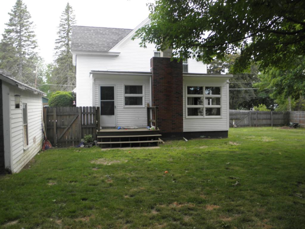 16 Adams Avenue Rochester, NH 03867 - Photo 4 of 15