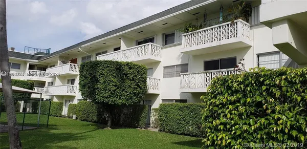 $1,700 | 4200 Northwest 3rd Court, Unit 111, Plantation, FL 33317