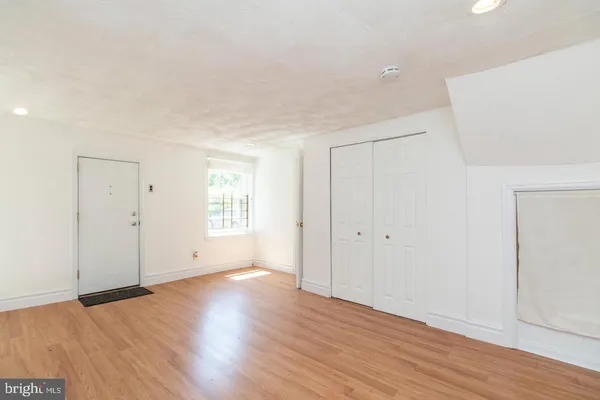 $1,050 | 18 East Gorgas Lane, Unit C, Philadelphia, PA 19119