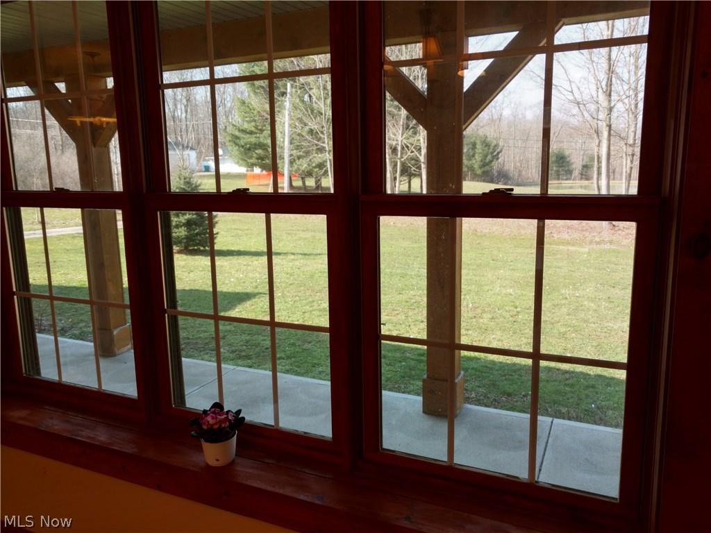 13580 Hall Road Chardon, OH 44024 - Photo 7 of 30 Gallery Image 7