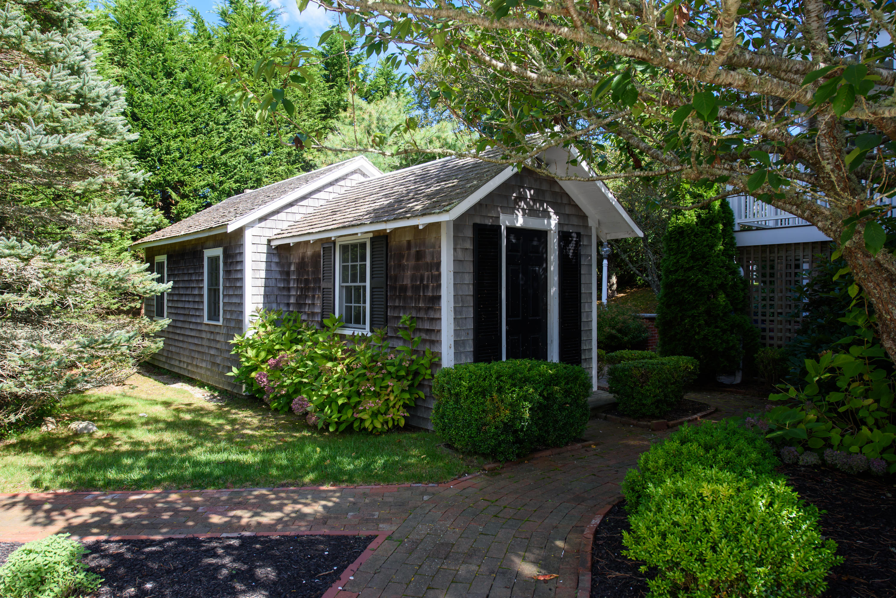 535 Stage Harbor Road Chatham, MA 02633 - Photo 7 of 34 535StageHarbor212