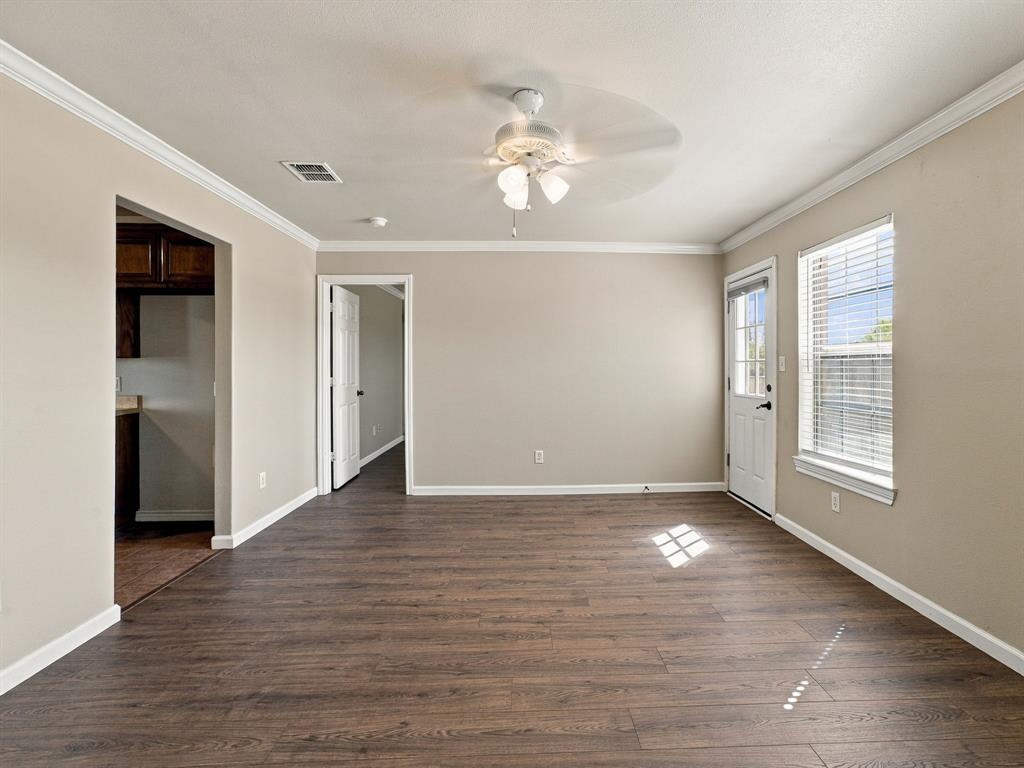 1711 North Chenoweth Road Decatur, TX 76234 - Photo 7 of 36 Gallery Image 7