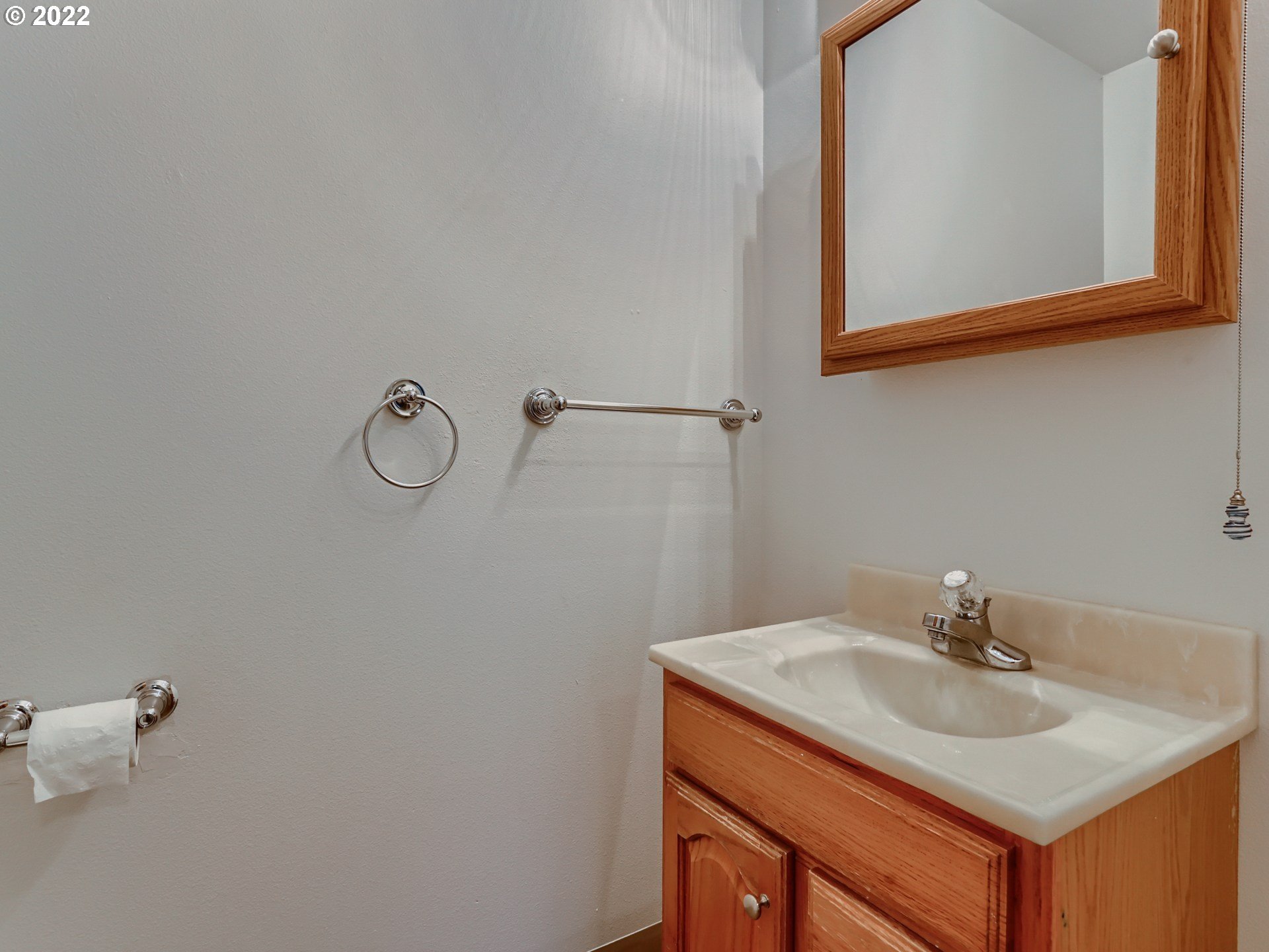 22790 Northeast Hidden Springs Road Dundee, OR 97115 - Photo 19 of 30 Gallery Image 19