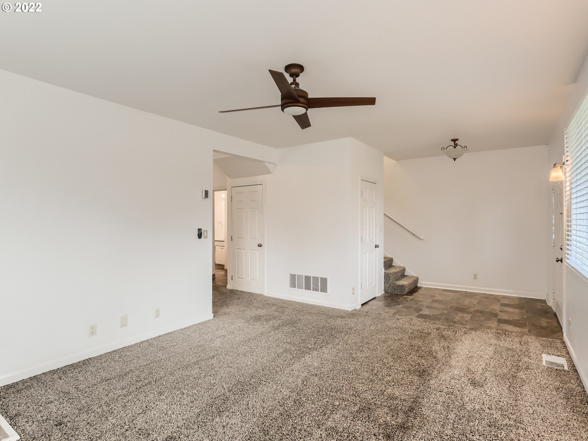 22790 Northeast Hidden Springs Road Dundee, OR 97115 - Photo 4 of 30 Gallery Image 4