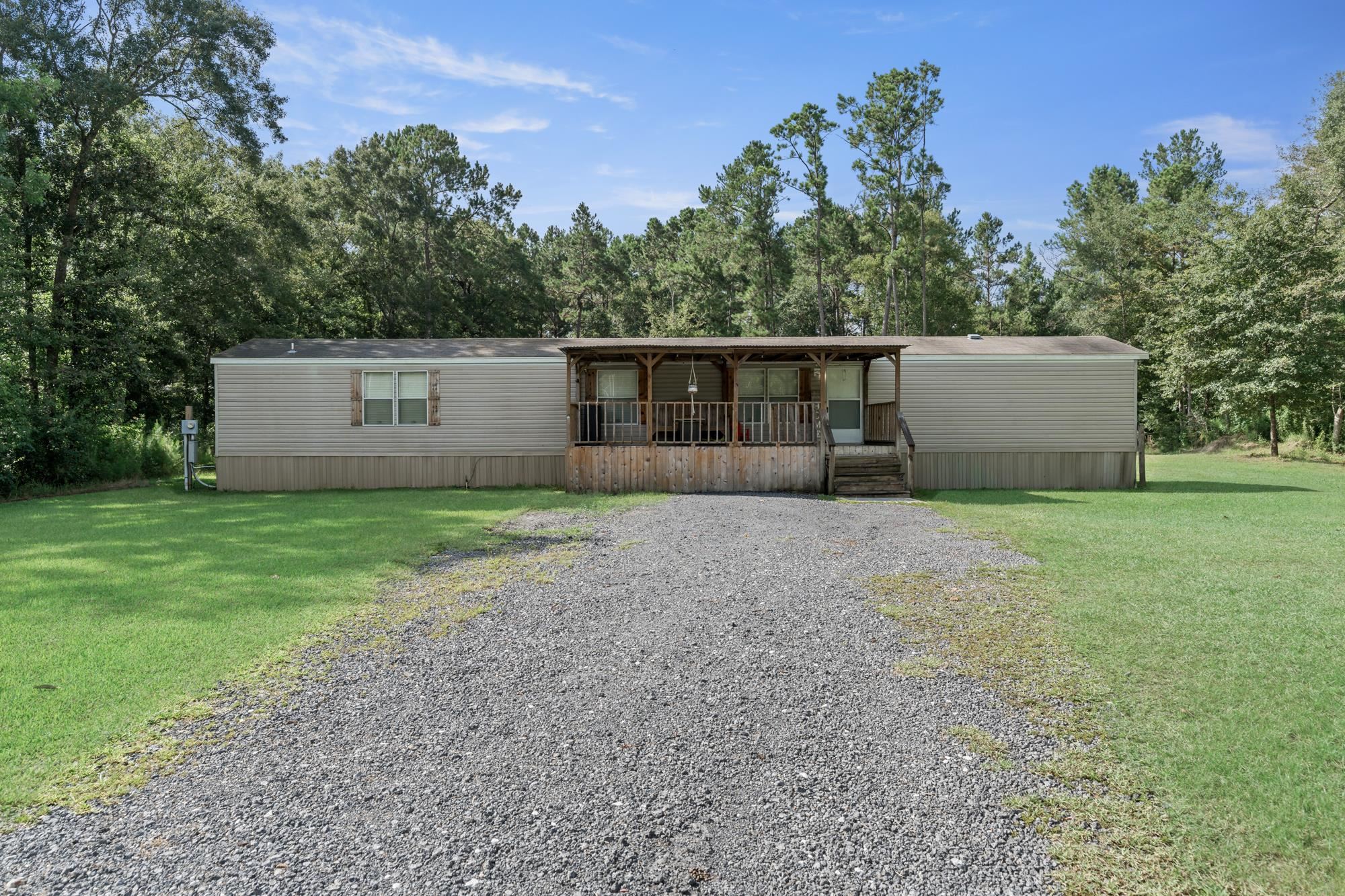 5660 West Grigsby Road Vidor, TX 77662 - Photo 1 of 25 Gallery Image 1