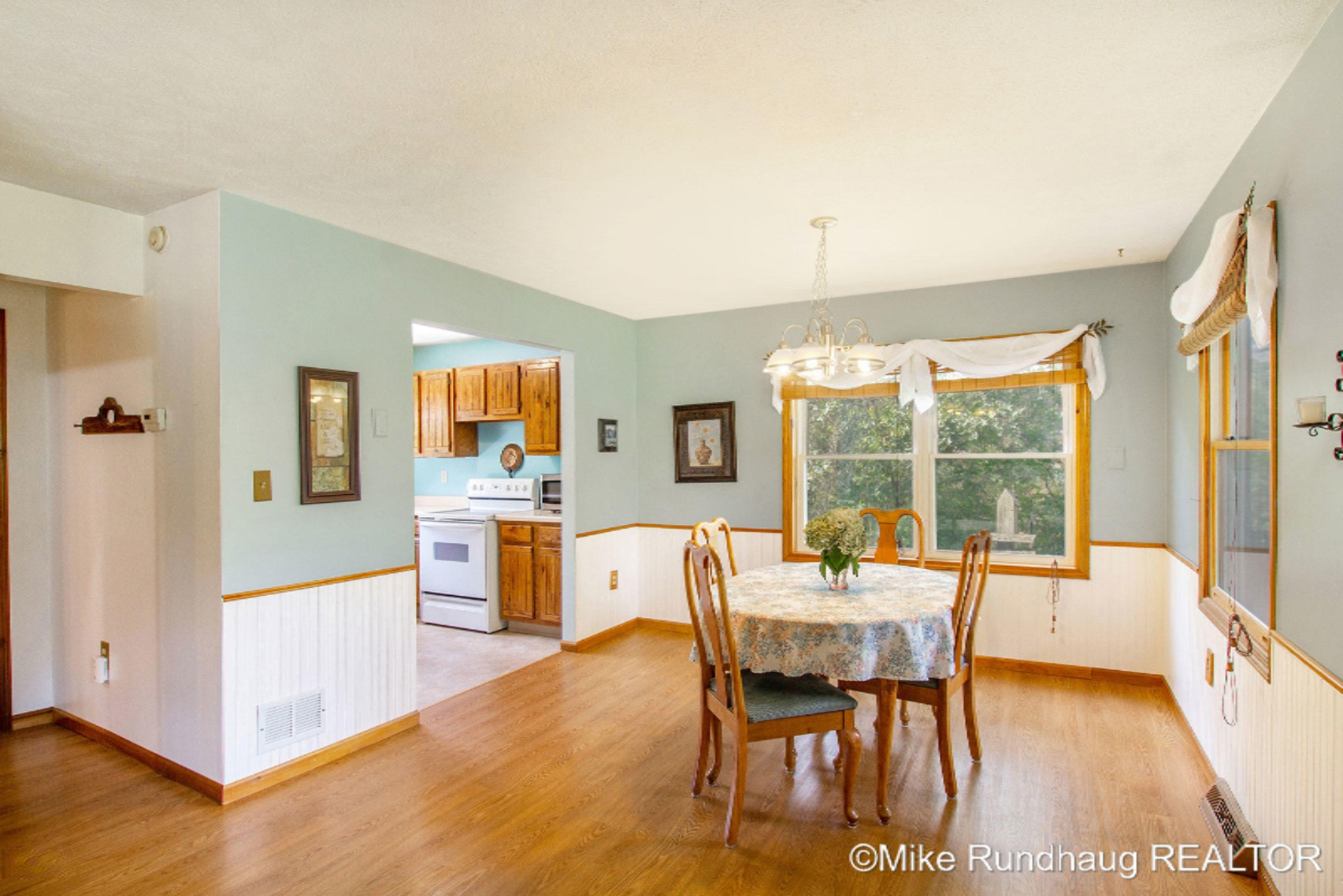 5881 Parmalee Road Middleville, MI 49333 - Photo 9 of 19 IMG_9293-