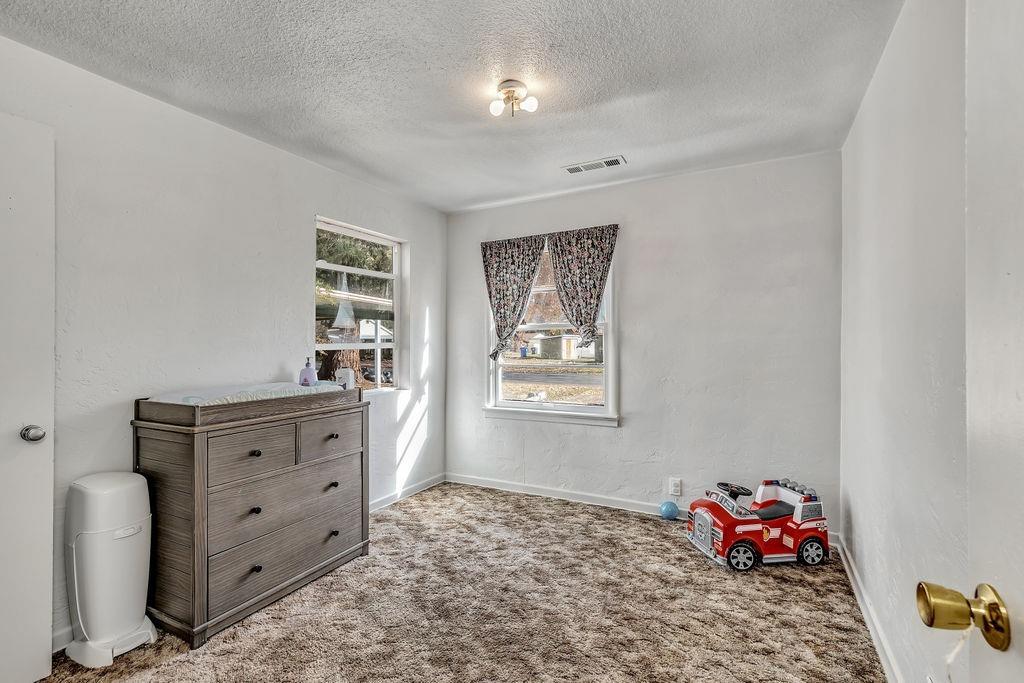 208 Jason Street Eagle Point, OR 97524 - Photo 13 of 17 Additional Photo