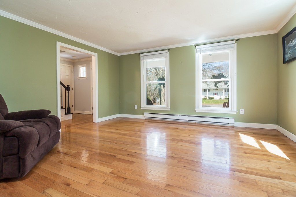 12 Priest Road Plymouth, MA 02360 - Photo 9 of 28 Gallery Image 9
