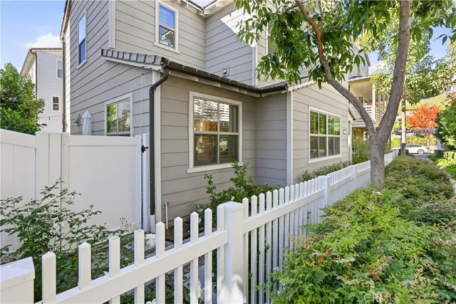 $1,185,000 | 72 Marisol Street, Rancho Mission Viejo, CA 92694