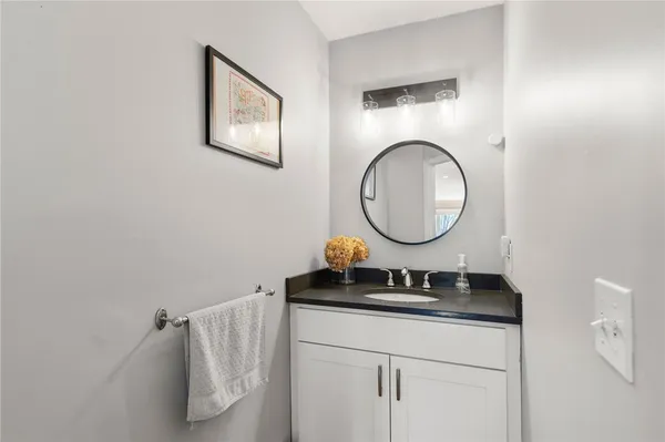 $599,000 | 1304 Fairway Drive, Unit 1304, Middletown, RI 02842