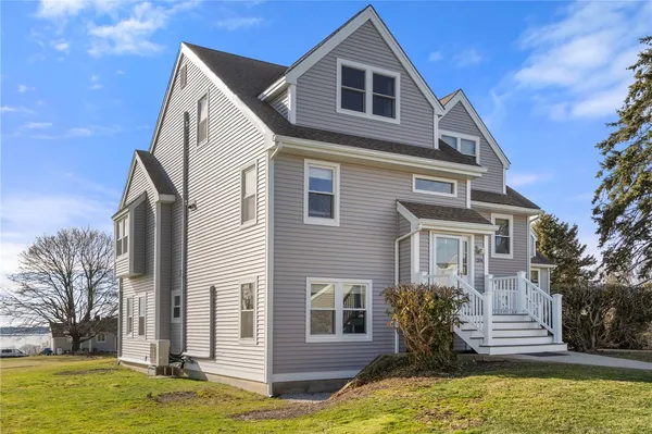 $599,000 | 1304 Fairway Drive, Unit 1304, Middletown, RI 02842