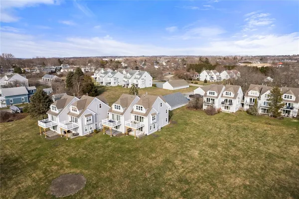 $599,000 | 1304 Fairway Drive, Unit 1304, Middletown, RI 02842
