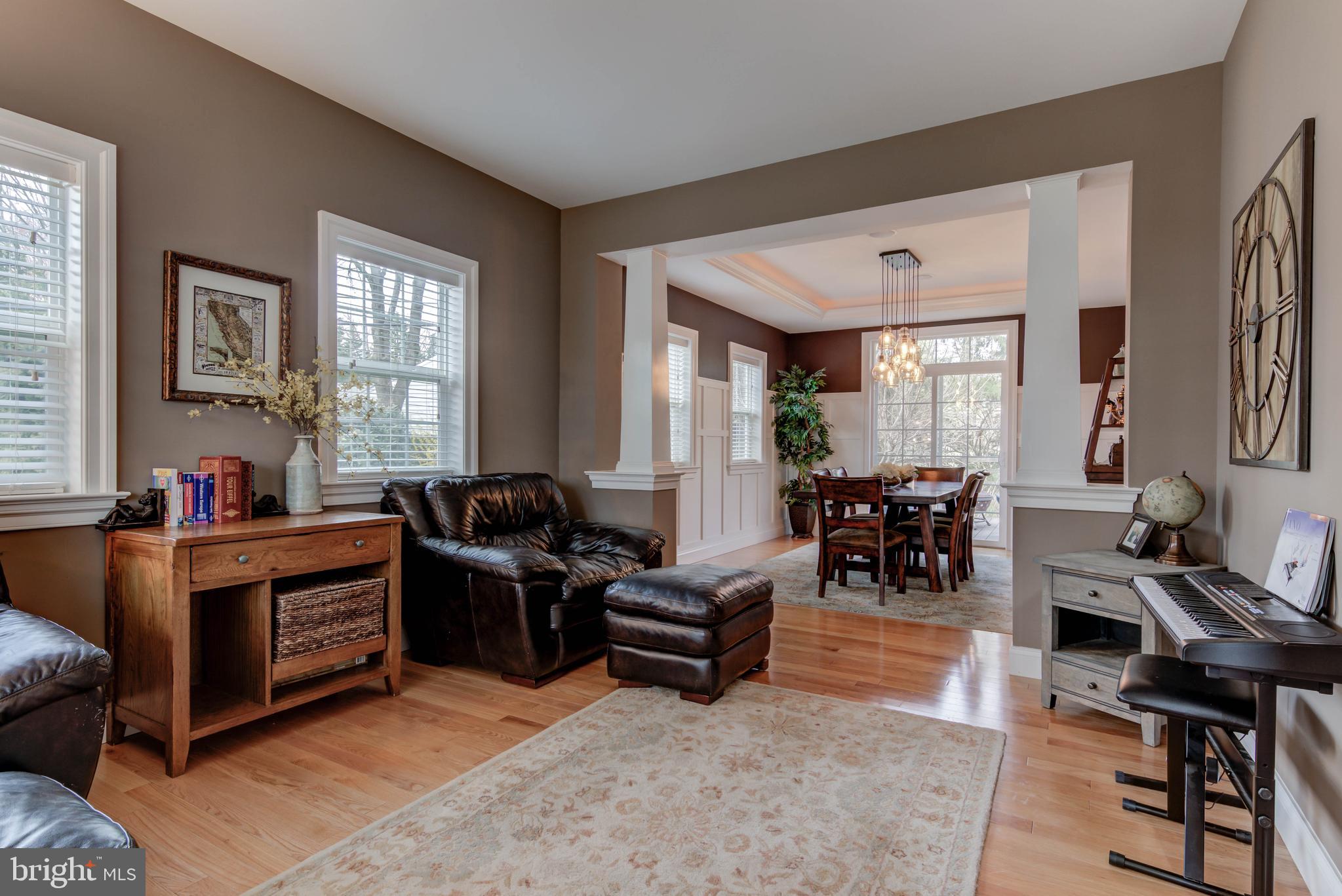 6 Chetwynd Road Paoli, PA 19301 - Photo 4 of 25 Living Room with gleaming wood floors