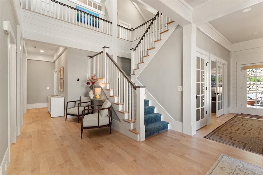 1102 Massachusetts Avenue Lexington, MA 02421 - Photo 16 of 42 a view of entryway