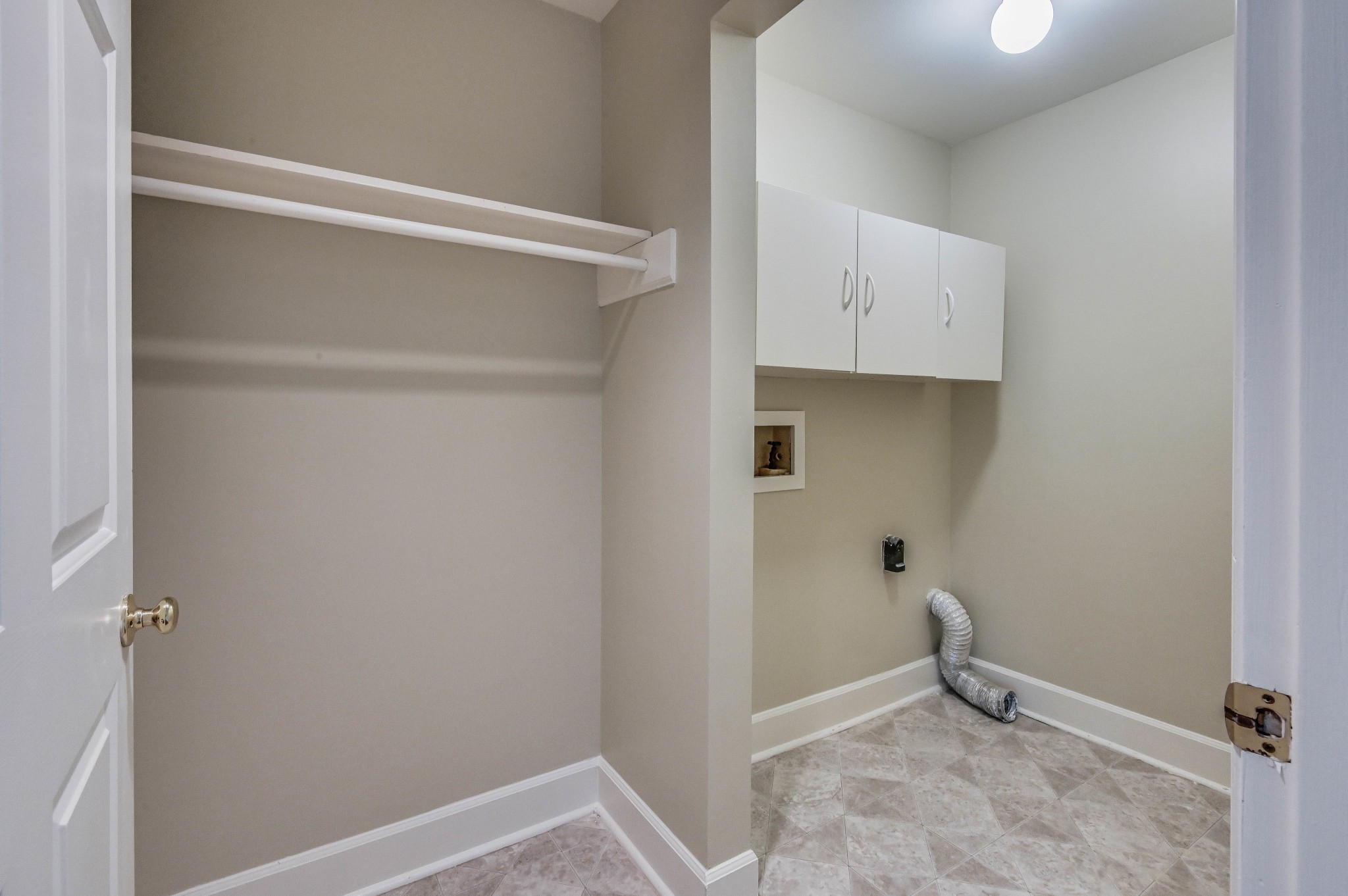 301 Boxmere Place Nashville, TN 37215 - Photo 18 of 40 a view of an empty room