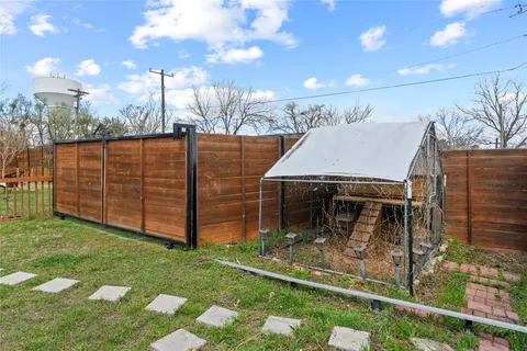 $314,500 | 1120 Vance Street, Taylor, TX 76574