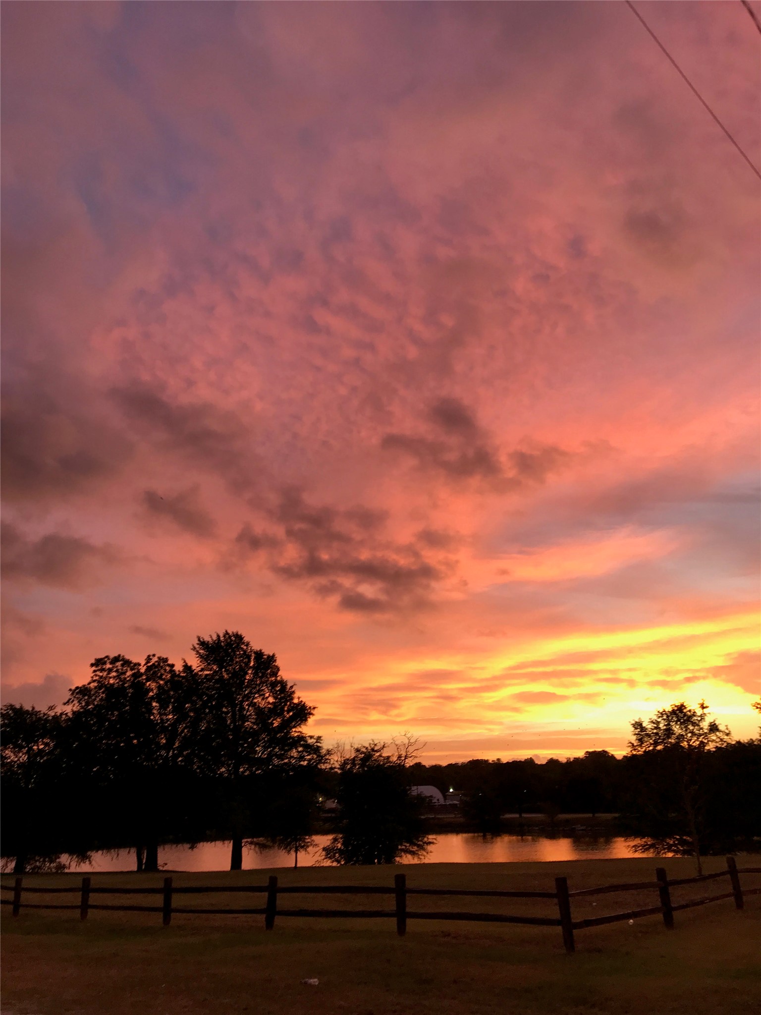 1120 Vance Street Taylor, TX 76574 - Photo 38 of 40 Murphy Park at sunset