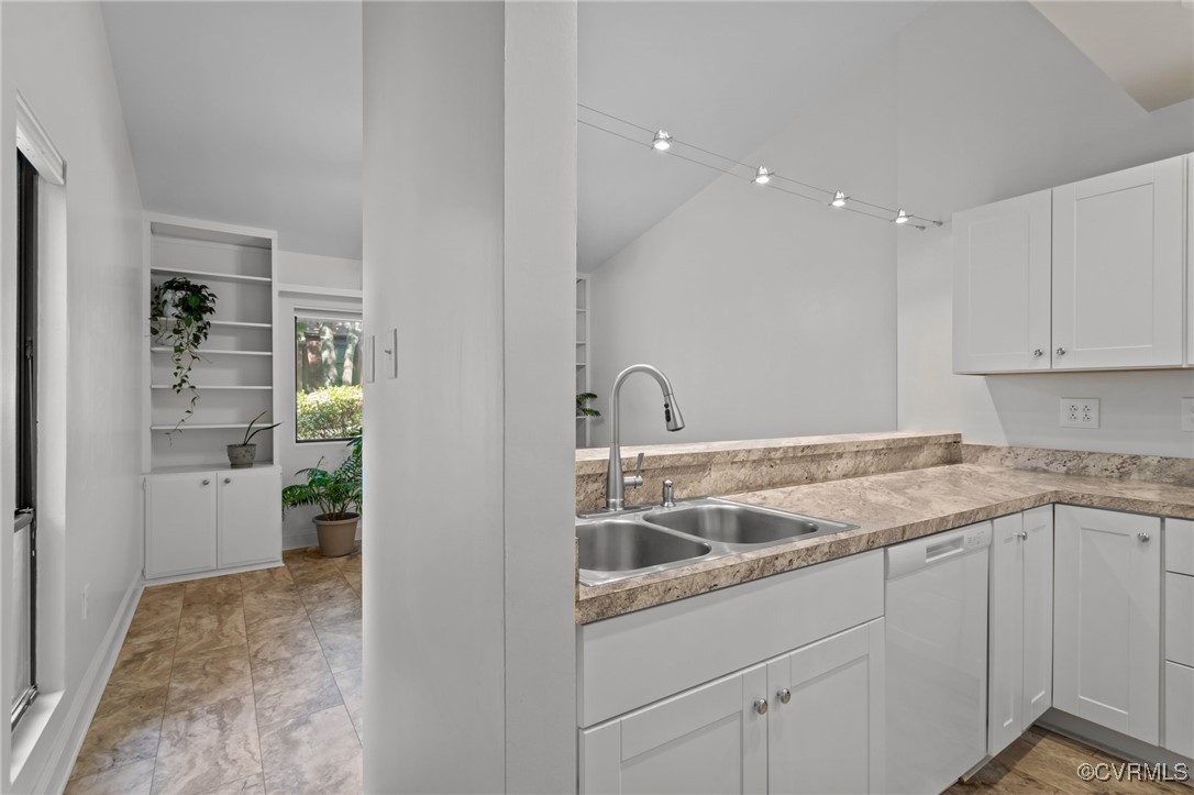 11905 West Briar Patch Drive Midlothian, VA 23113 - Photo 17 of 49 Kitchen has an Office/Flex room adjacent