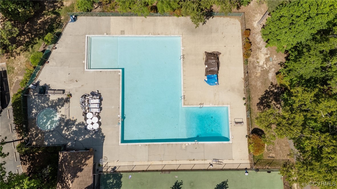 11905 West Briar Patch Drive Midlothian, VA 23113 - Photo 43 of 49 Walk to the pool!