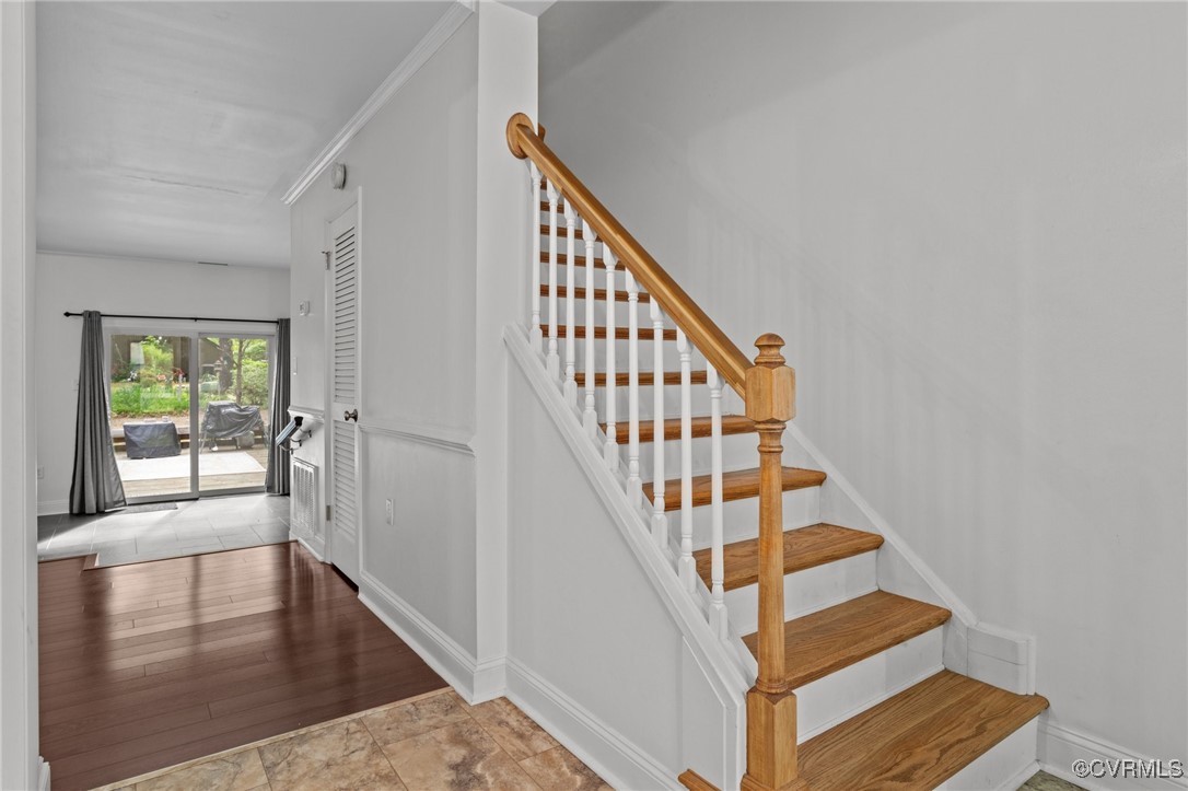 11905 West Briar Patch Drive Midlothian, VA 23113 - Photo 5 of 49 Newer LVP throughout. No carpet!