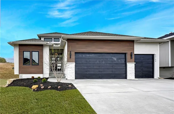 $944,950 | 9938 Brockway Street, Lenexa, KS 66220