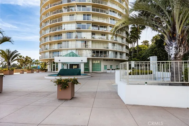 $899,000 | 700 East Ocean Boulevard, Unit 2406, Long Beach, CA 90802