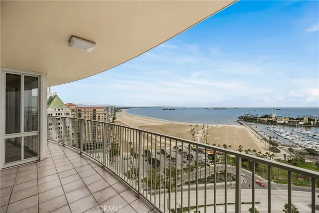 $899,000 | 700 East Ocean Boulevard, Unit 2406, Long Beach, CA 90802