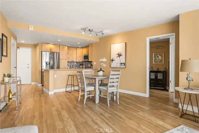 $899,000 | 700 East Ocean Boulevard, Unit 2406, Long Beach, CA 90802