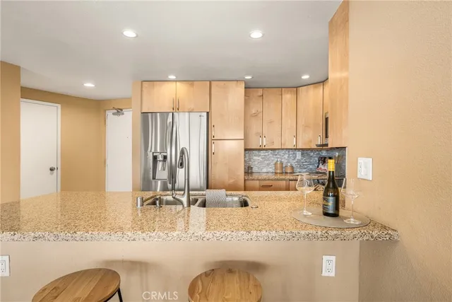 $899,000 | 700 East Ocean Boulevard, Unit 2406, Long Beach, CA 90802