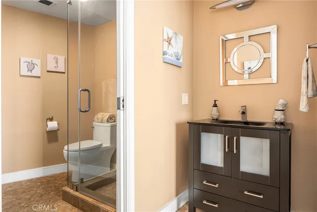 $899,000 | 700 East Ocean Boulevard, Unit 2406, Long Beach, CA 90802