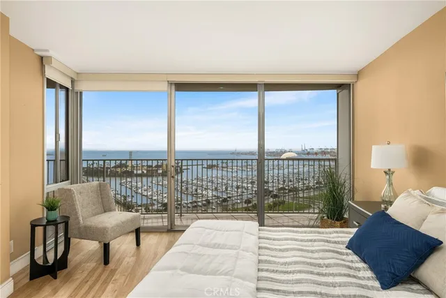 $899,000 | 700 East Ocean Boulevard, Unit 2406, Long Beach, CA 90802