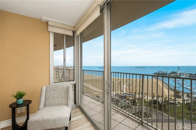 $899,000 | 700 East Ocean Boulevard, Unit 2406, Long Beach, CA 90802