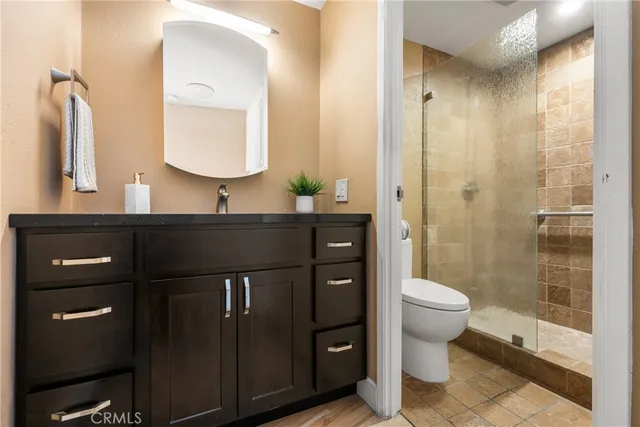 $899,000 | 700 East Ocean Boulevard, Unit 2406, Long Beach, CA 90802