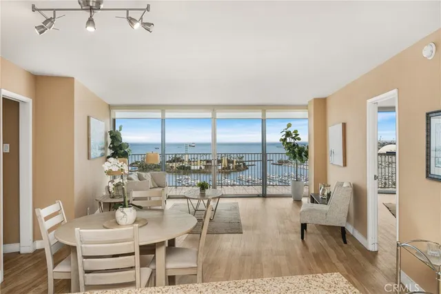 $899,000 | 700 East Ocean Boulevard, Unit 2406, Long Beach, CA 90802