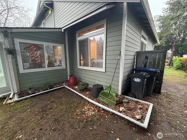 $519,000 | 4705 Blueberry Court Southeast, Lacey, WA 98503