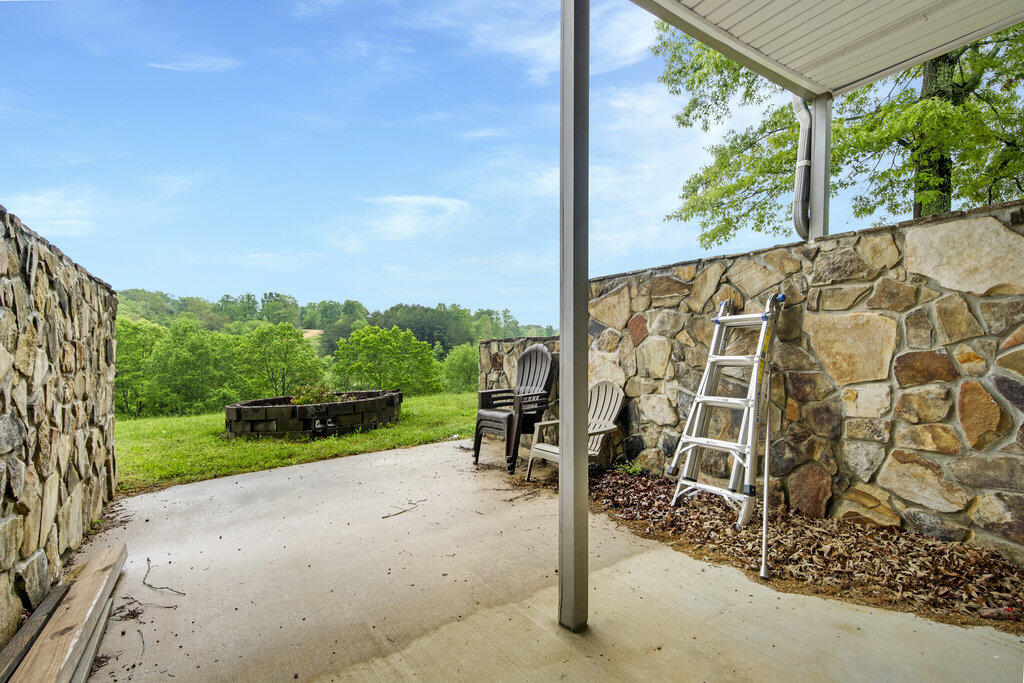 1121 Walnut Grove Church Road Dayton, TN 37321 - Photo 39 of 65 039__cg18366_78