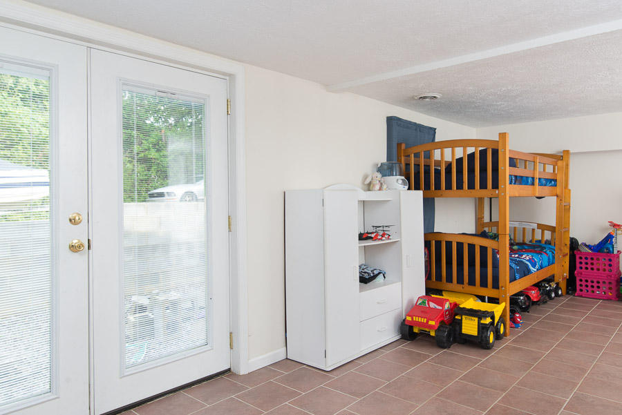 569 Cherokee Avenue Clinton, TN 37716 - Photo 14 of 18 JBP_2693-Edit