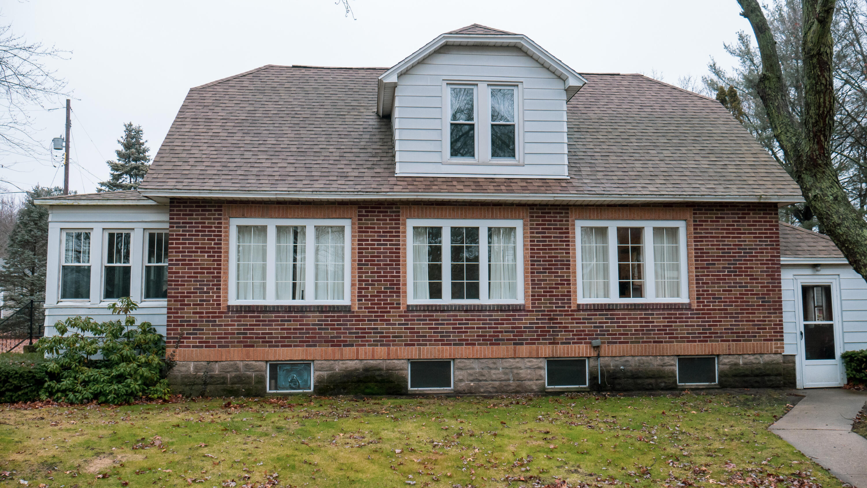 1768 Carr Road Muskegon, MI 49442 - Photo 1 of 46 1768 Carr Rd (26)