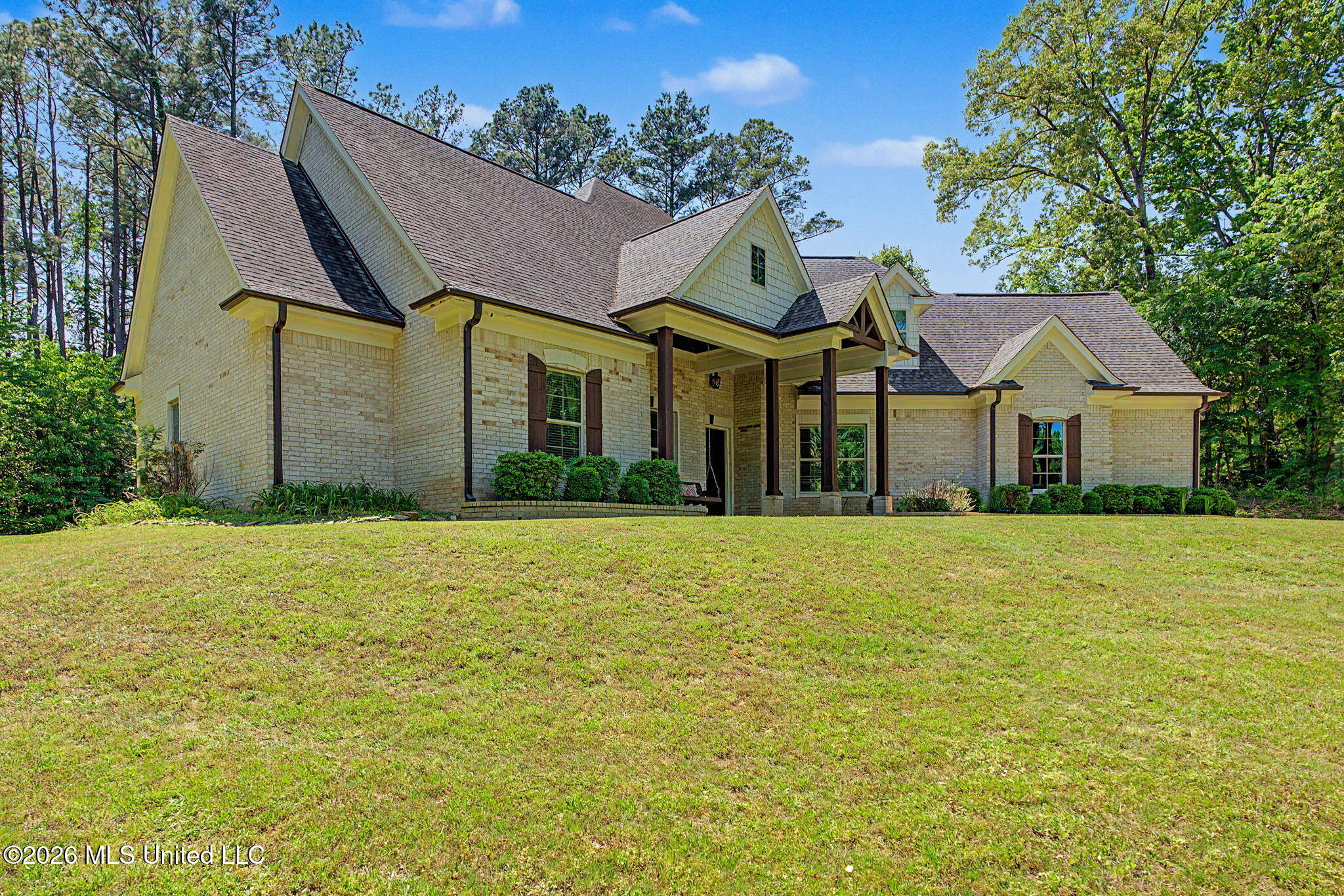 223 Fawn Cove Hernando, MS 38632 - Photo 3 of 53 Large Estate Lot