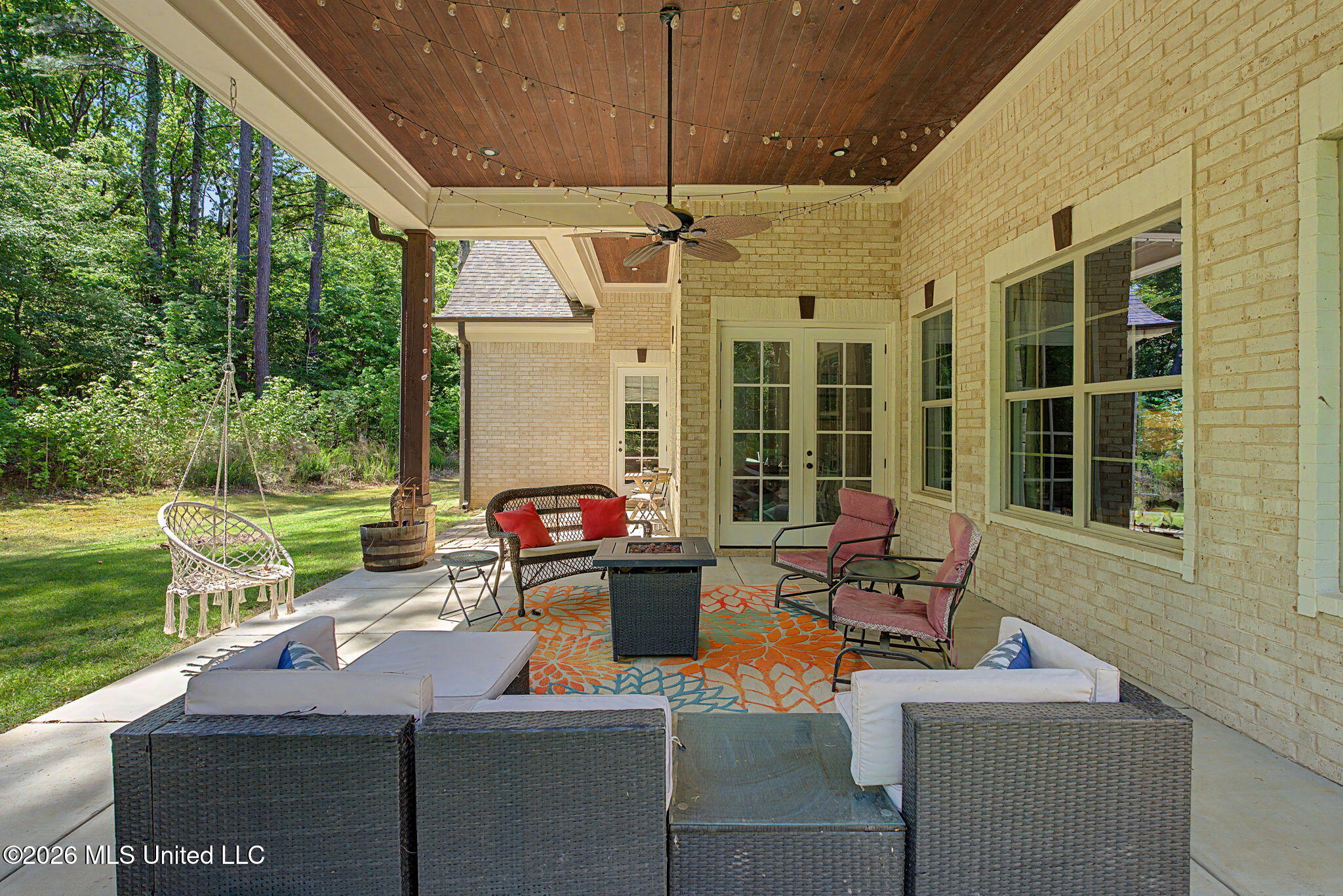 223 Fawn Cove Hernando, MS 38632 - Photo 38 of 53 covered outdoor patio