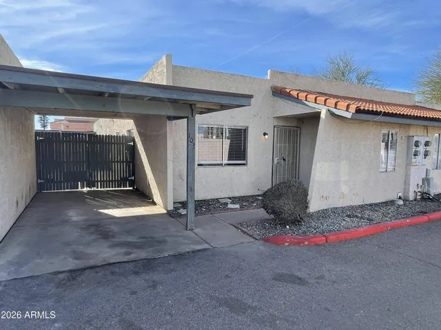 $1,295 | 6527 North 67th Avenue, Unit 103, Glendale, AZ 85301