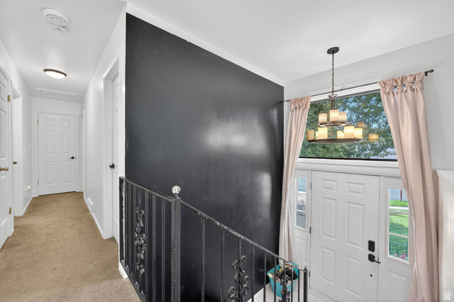 8555 Grambling Way Sandy, UT 84094 - Photo 12 of 39