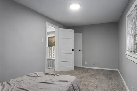 $299,950 | 1707 West 44th Street, Kansas City, MO 64111