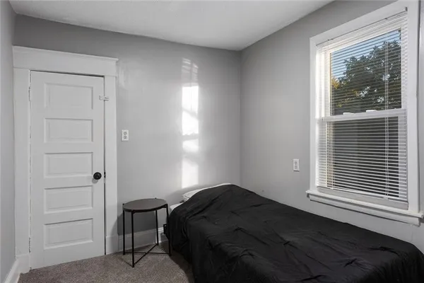 $279,950 | 1707 West 44th Street, Kansas City, MO 64111